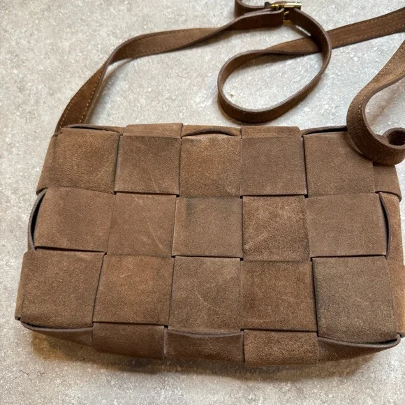 Isadora Woven Suede Leather Made in Italy Crossbody Purse in brown mousse - Picture 2 of 11